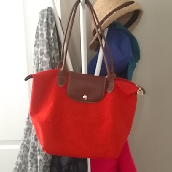 Longchamp canvass purse - Picture 1 of 3